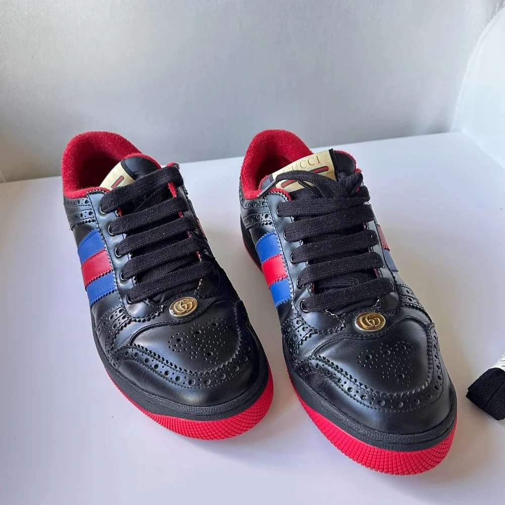 NEW Gucci  Black and Red Sneakers